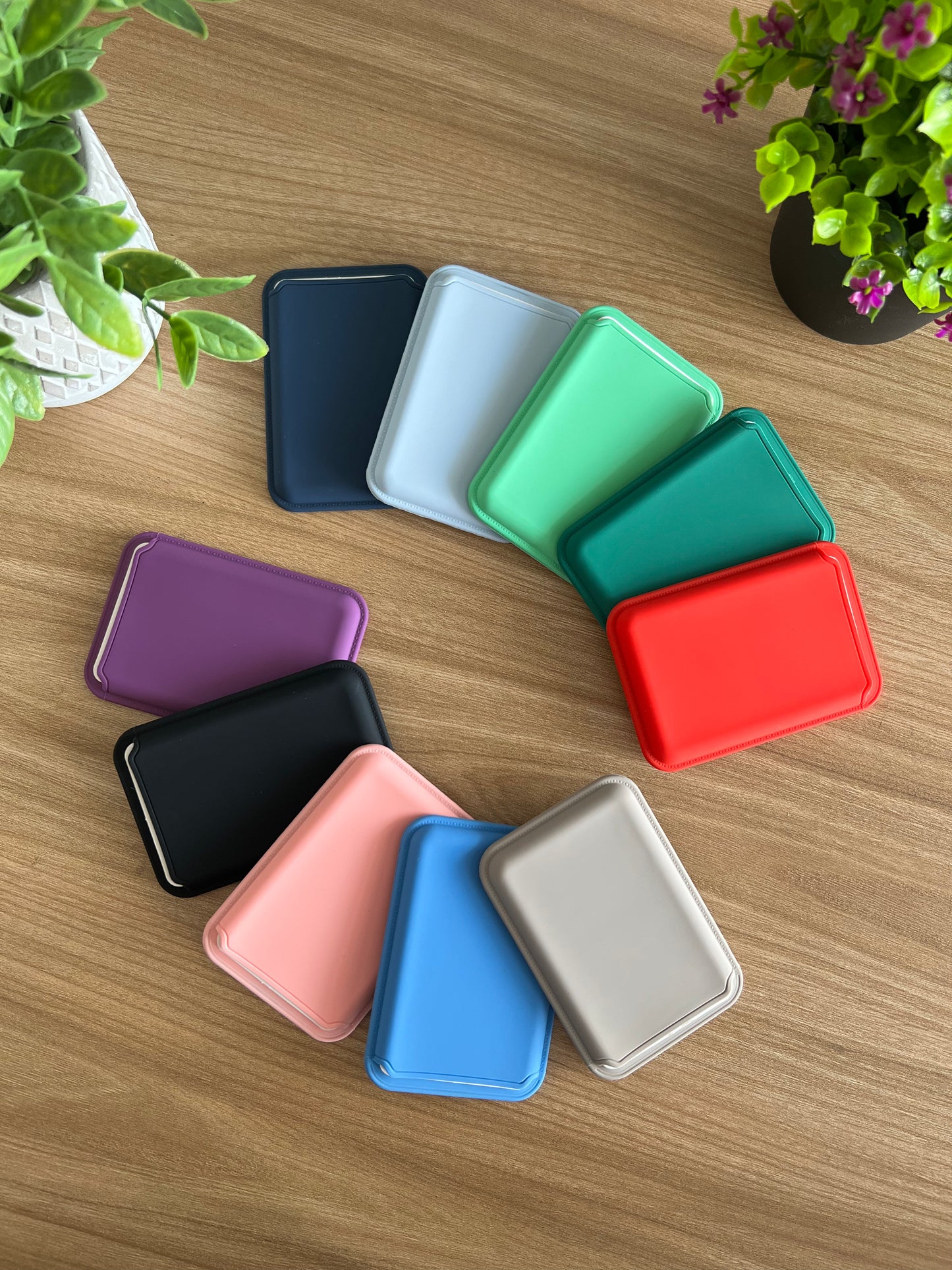 TARJETERO MAGNETICO EN SILICONA MAGSAFE