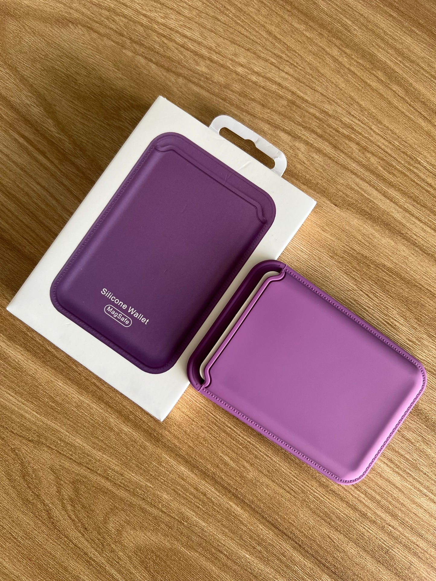 TARJETERO MAGNETICO EN SILICONA MAGSAFE